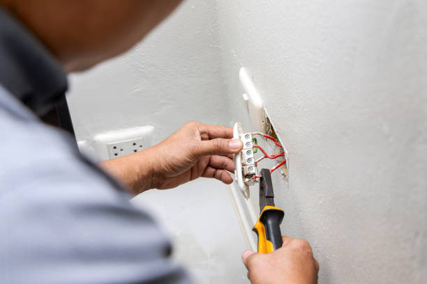Best Electrical Contractors for Businesses  in Keowee Key, SC